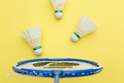 两队的较量 两队的较量